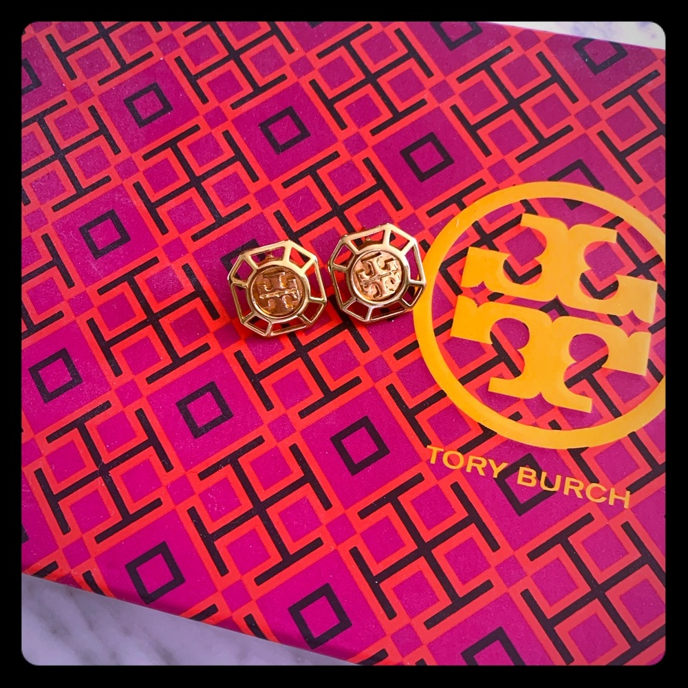 Super cute Tory Burch earrings